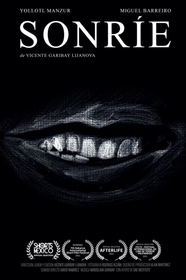 Sonríe (2022)